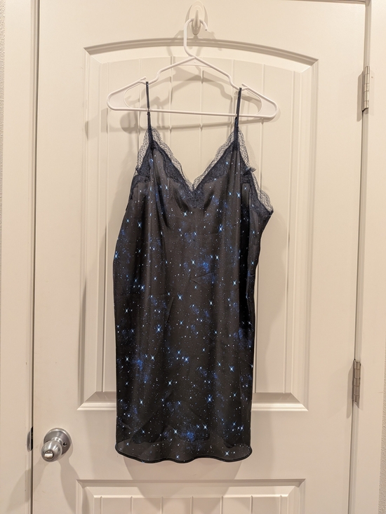 Victoria's Secret Other - Victoria's Secret Star Print Lace-Trim Slip Dress in Black & Blue